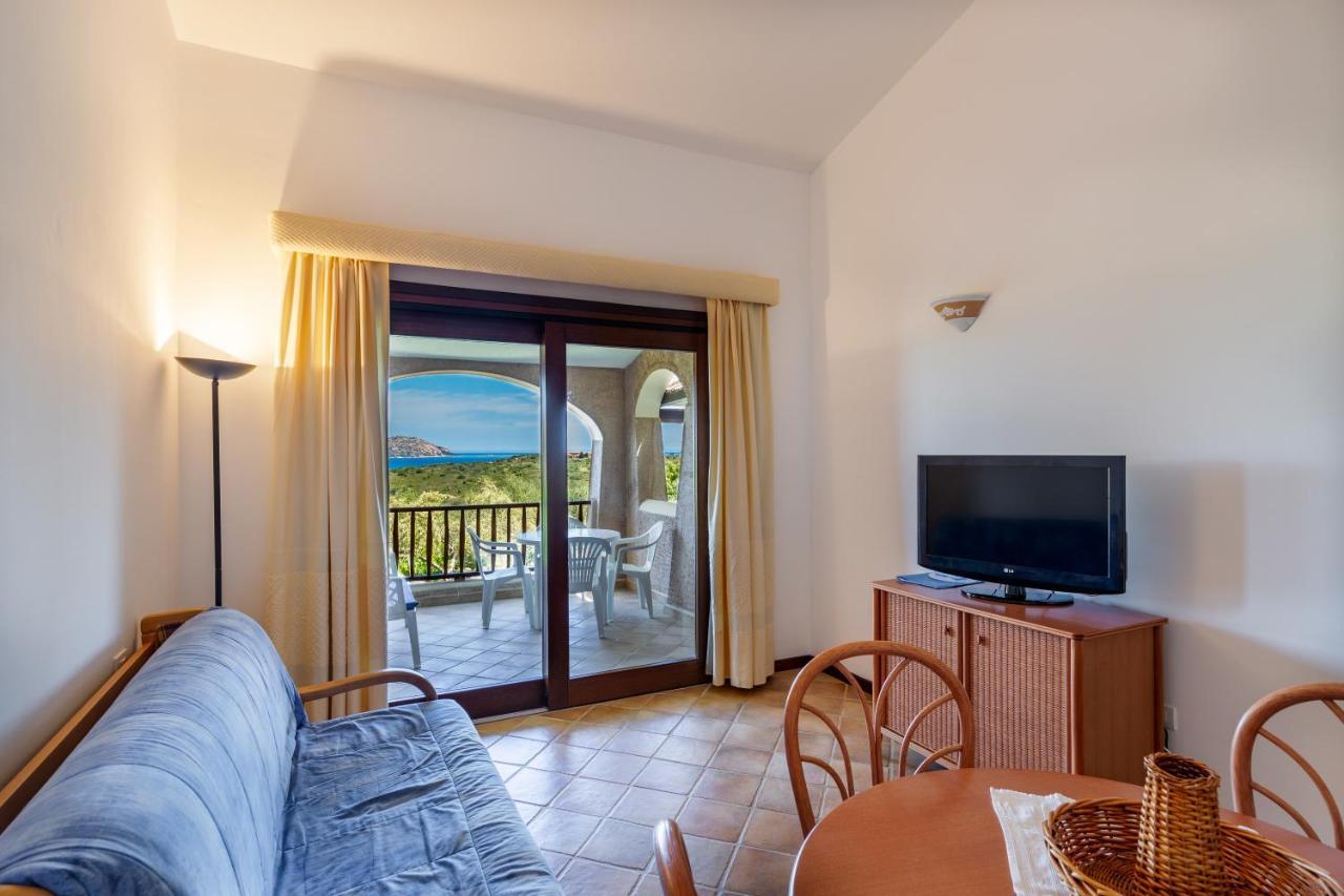 Vista Village Loiri Porto San Paolo Exterior foto